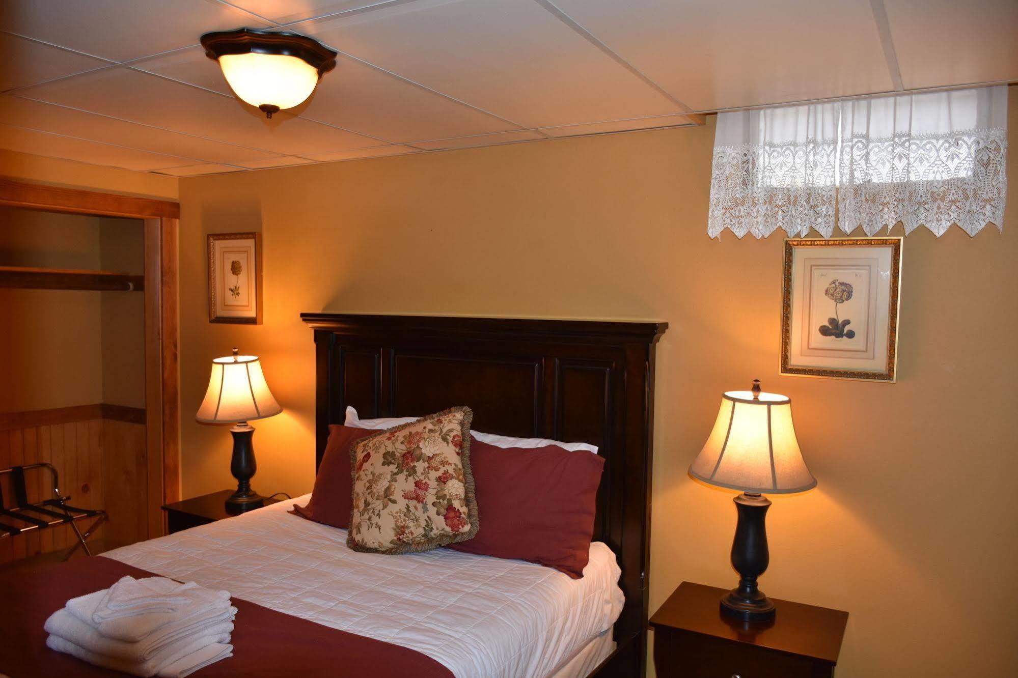 Yellowstone Condos & Suites Гардинер Экстерьер фото
