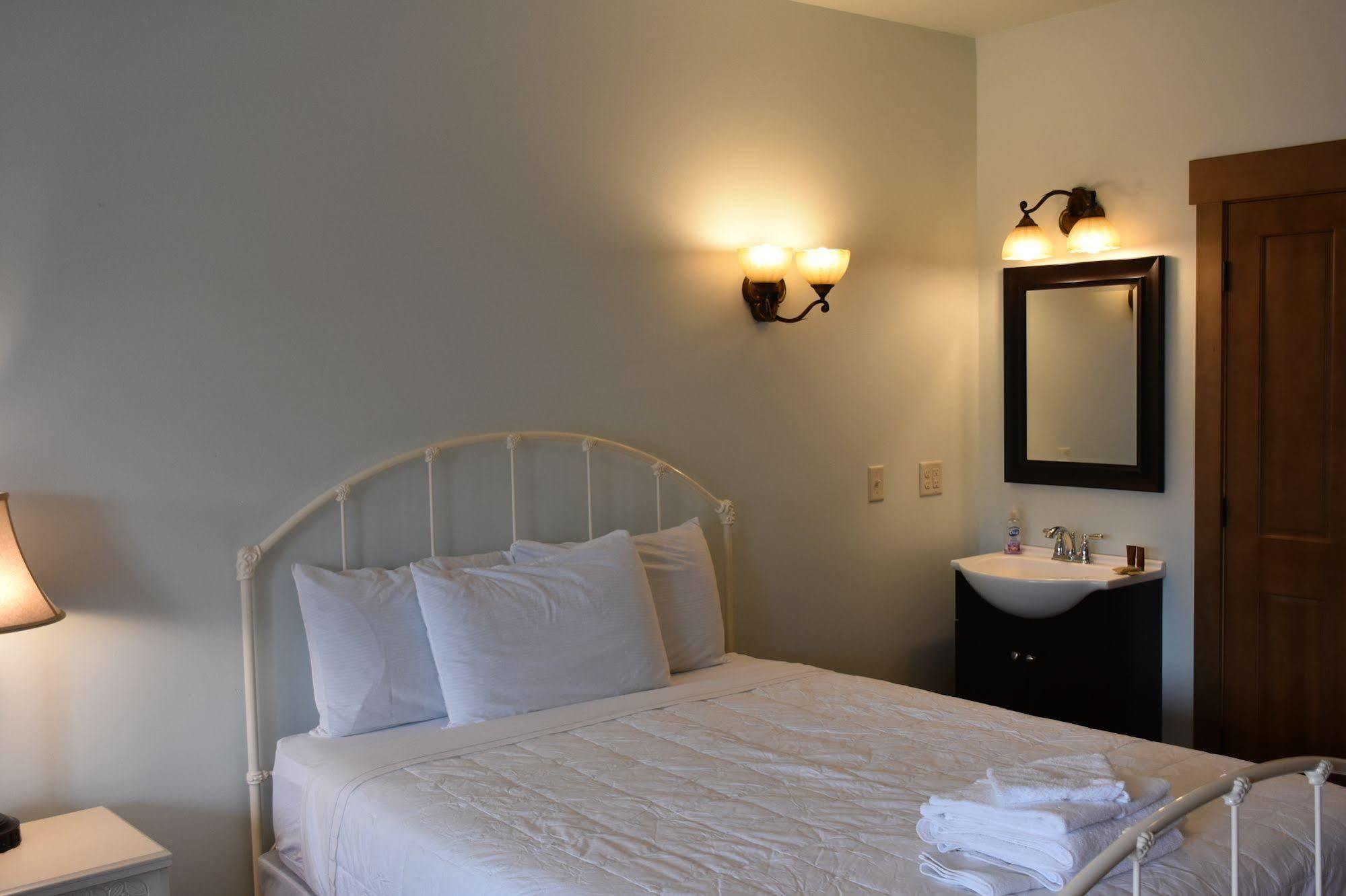 Yellowstone Condos & Suites Гардинер Экстерьер фото