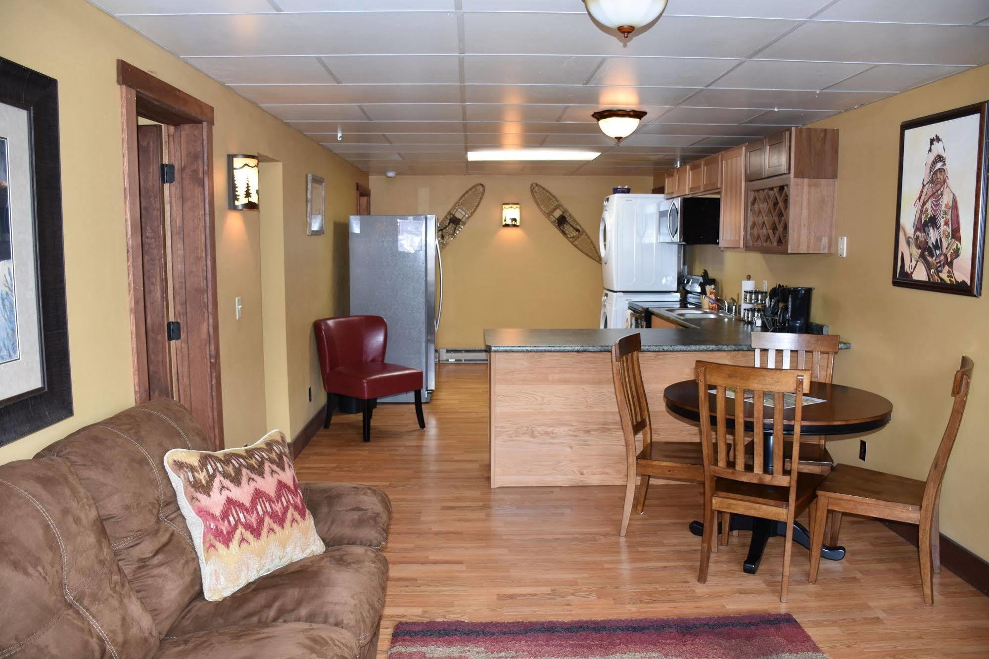 Yellowstone Condos & Suites Гардинер Экстерьер фото
